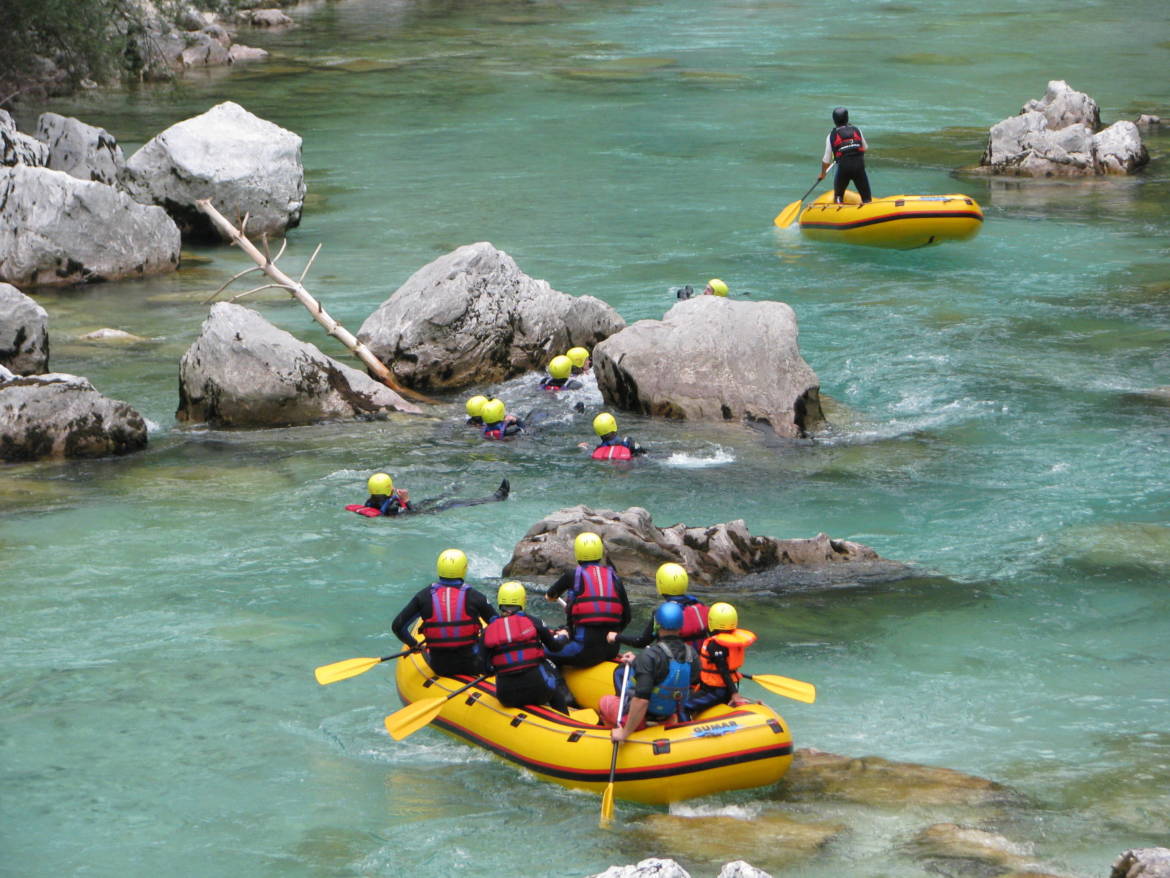 FAMILY-RAFTING-SOČA-BOVEC-scaled.jpg